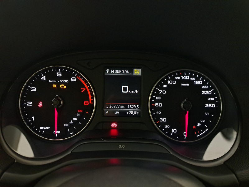 Audi Q2 35 1.5 tfsi s-tronic