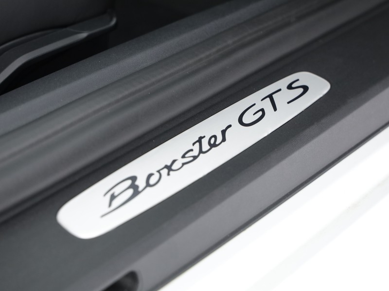 Porsche 718 Boxster 4.0 gts pdk