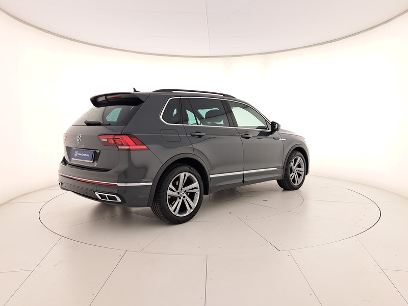 Volkswagen Tiguan 2.0 tdi r-line 150cv dsg