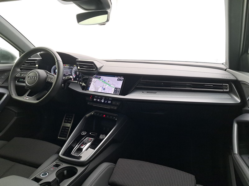 Audi A3 sportback 2.0 tdi s line edition 150cv s-tronic