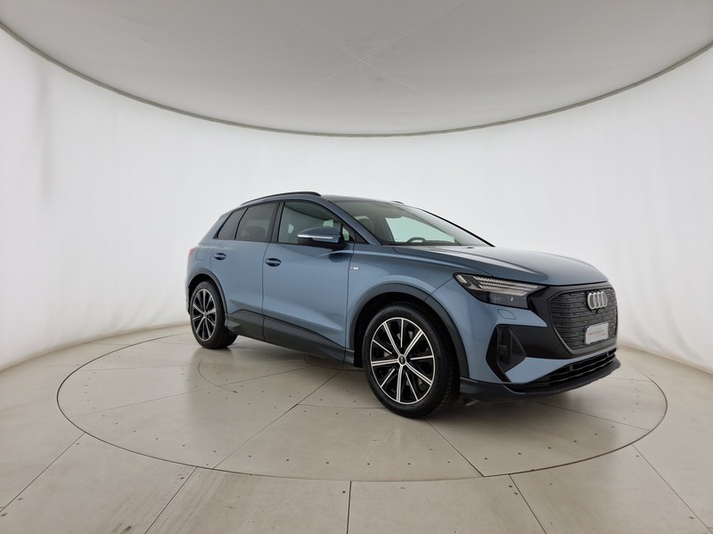 Audi Q4 e-tron 45 s line edition quattro 286cv