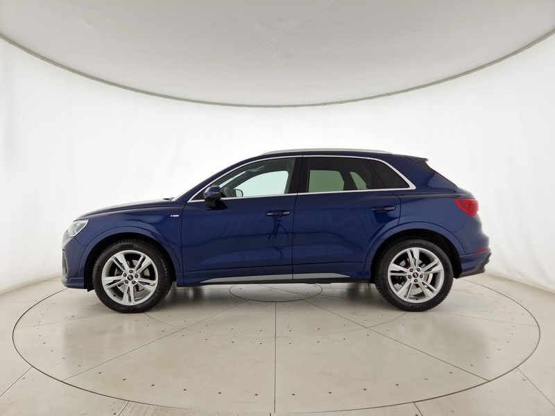 Audi Q3 35 2.0 tdi s line edition s-tronic
