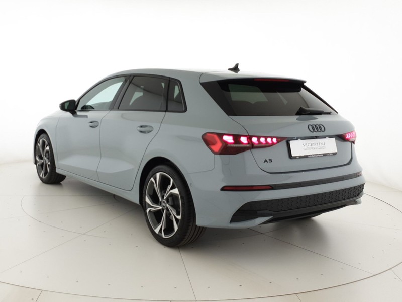 Audi A3 Sportback 2.0TDI 150CV S tronic Business Advanced