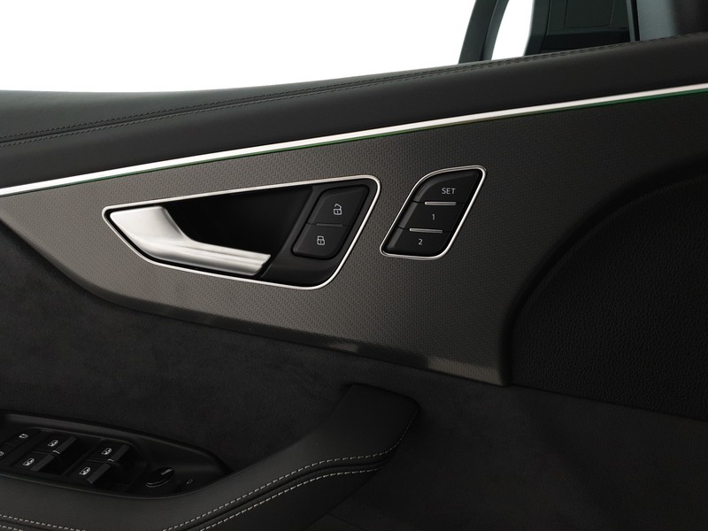 Audi RSQ8 4.0TFSI 640CV quattro tiptronic Performance