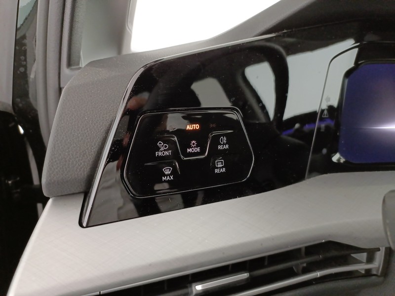 Volkswagen Golf variant 2.0 tdi edition plus 150cv dsg