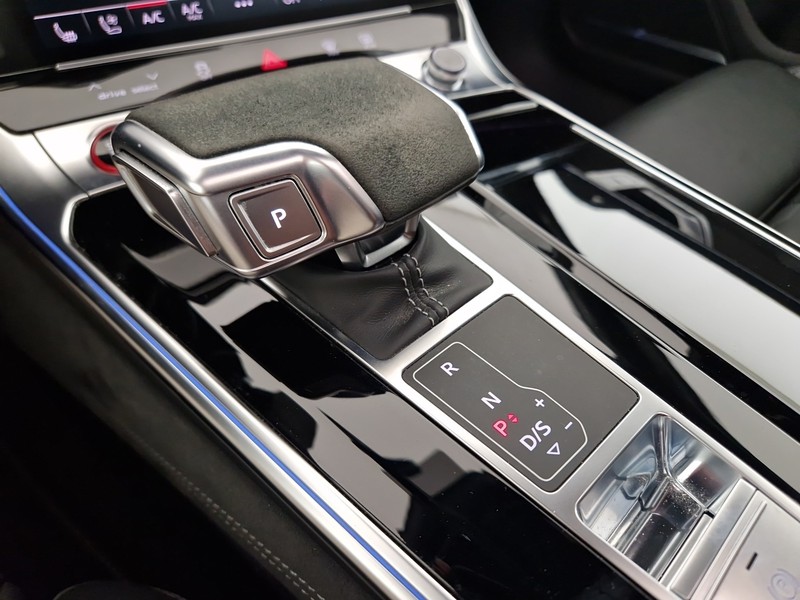 Audi RS6 avant 4.0 mhev quattro tiptronic