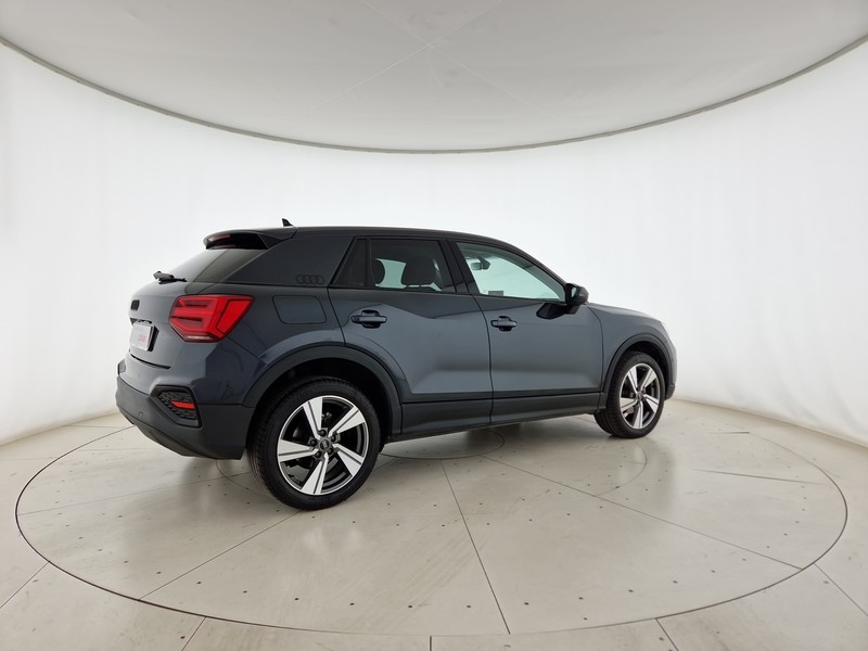 Audi Q2 30 2.0 tdi admired s-tronic