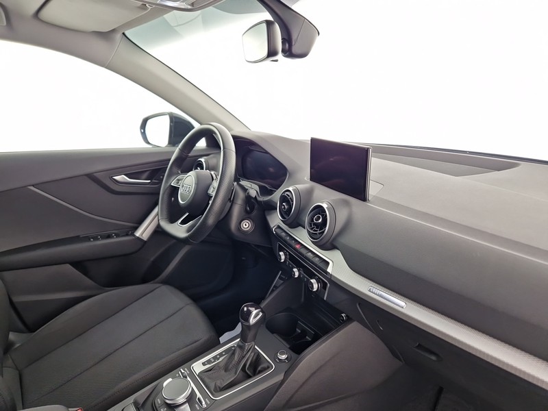 Audi Q2 30 2.0 tdi admired s-tronic