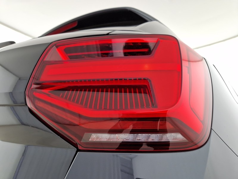 Audi Q2 30 2.0 tdi admired s-tronic
