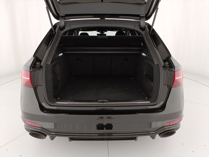 Audi RS4 avant 2.9 tfsi quattro 450cv tiptronic