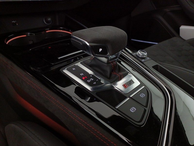 Audi RS4 avant 2.9 tfsi quattro 450cv tiptronic