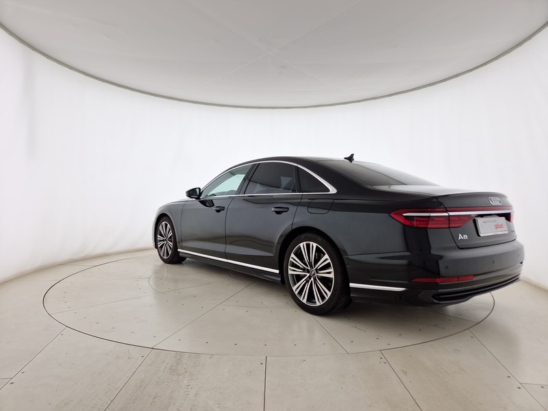 Audi A8 60 3.0 tfsi e quattro tiptronic