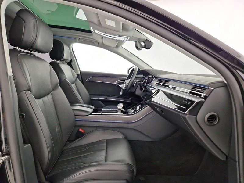 Audi A8 60 3.0 tfsi e quattro tiptronic