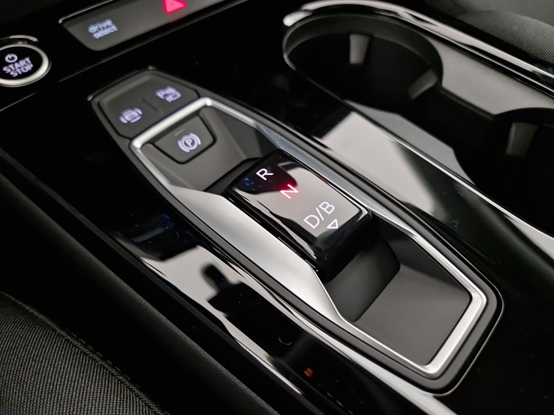 Audi Q6 e-tron sportback e-tron business advanced 292cv