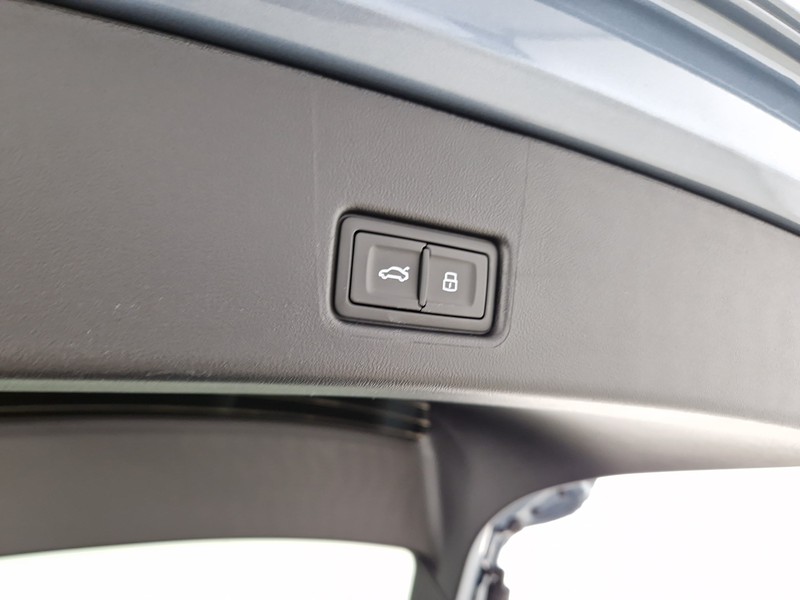 Audi Q4 e-tron sportback e-tron 45 business advanced