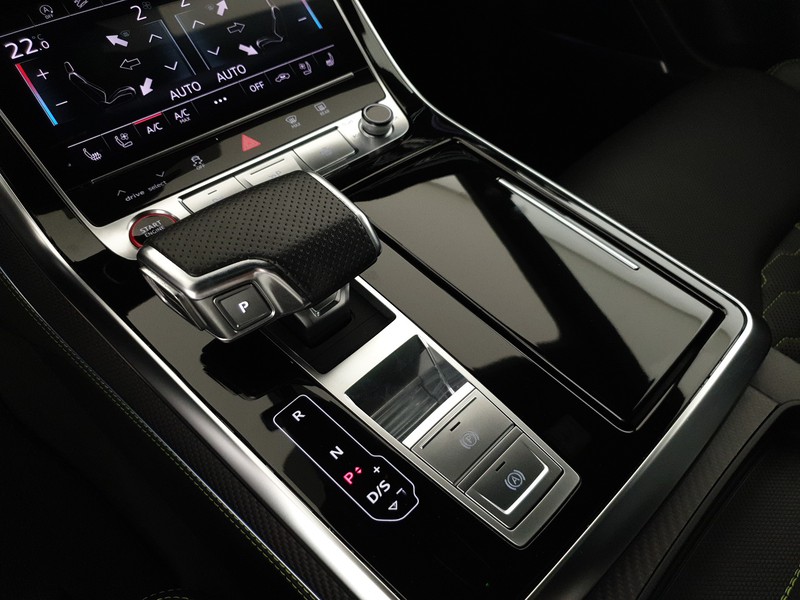 Audi RSQ8 4.0TFSI 600CV quattro tiptronic