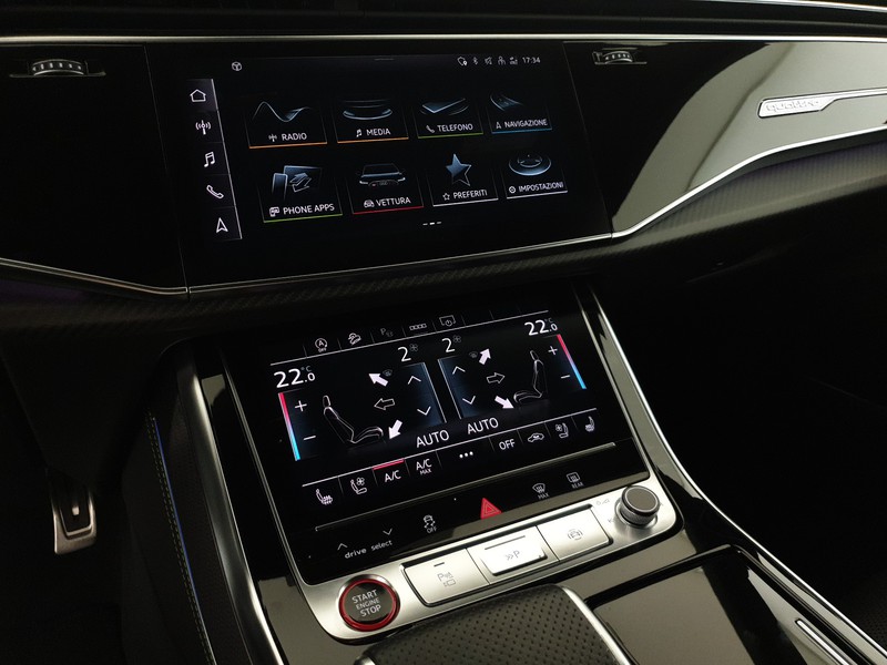Audi RSQ8 4.0TFSI 600CV quattro tiptronic