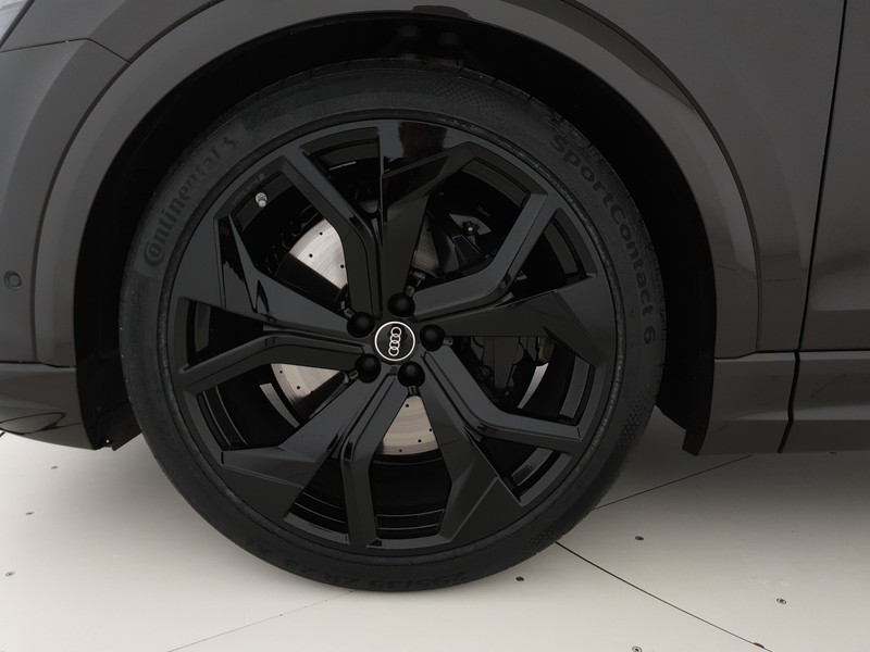 Audi RSQ8 4.0TFSI 600CV quattro tiptronic