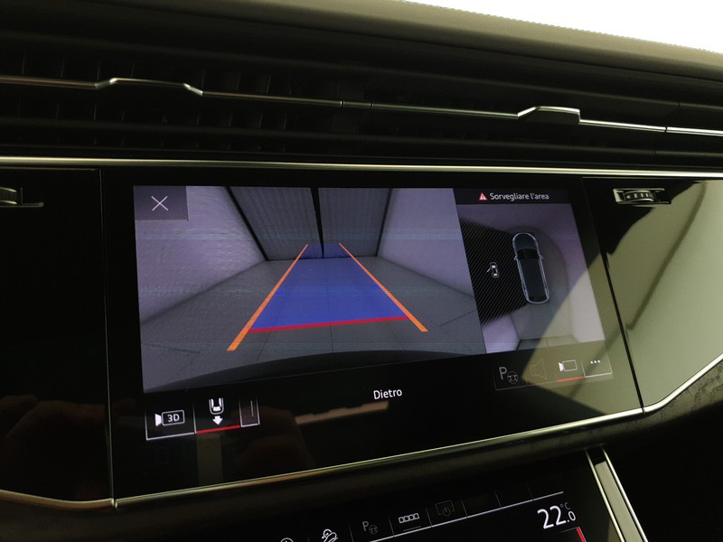 Audi RSQ8 4.0TFSI 600CV quattro tiptronic