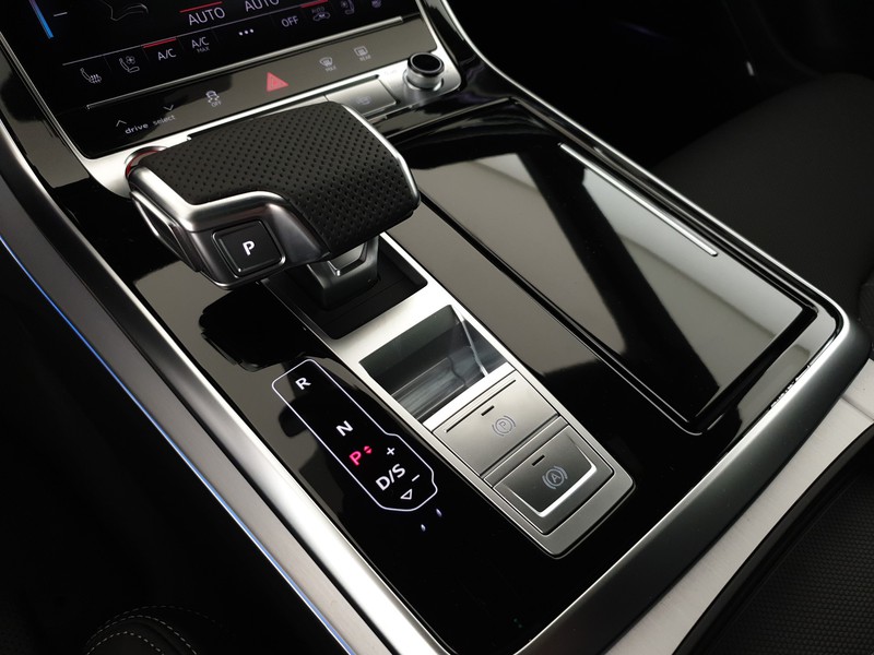 Audi SQ8 4.0TFSI 507CV quattro tiptronic Sport Attitude