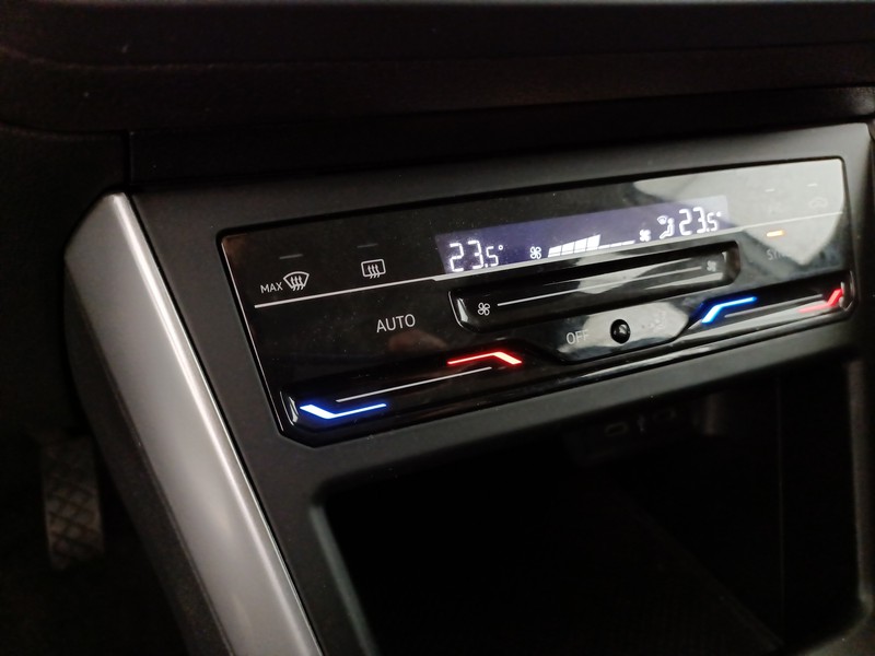 Volkswagen Polo 1.0 tsi life 95cv