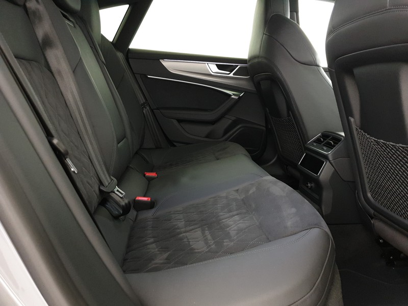 Audi RS7 4.0TFSI 600CV quattro tiptronic