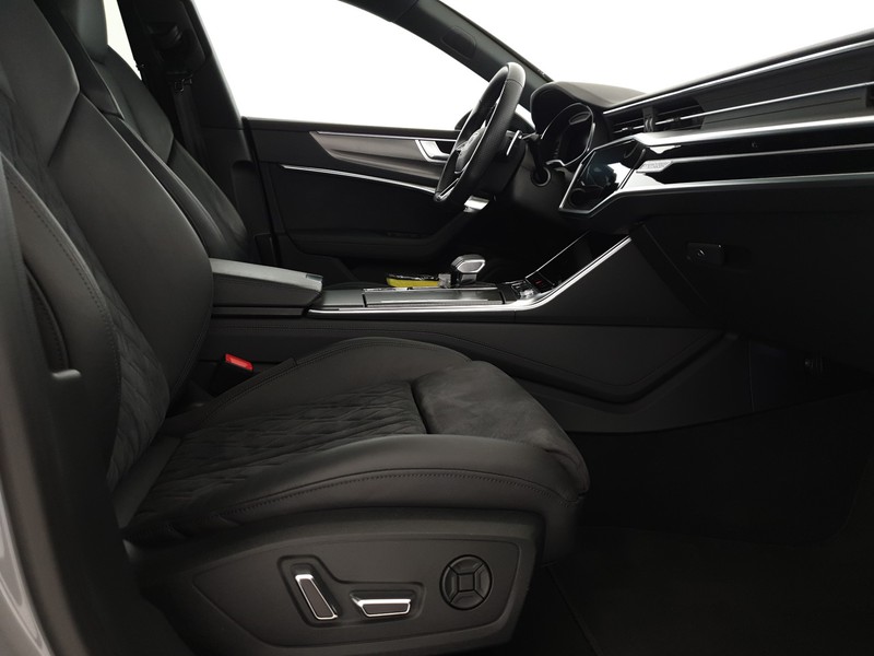 Audi RS7 4.0TFSI 600CV quattro tiptronic