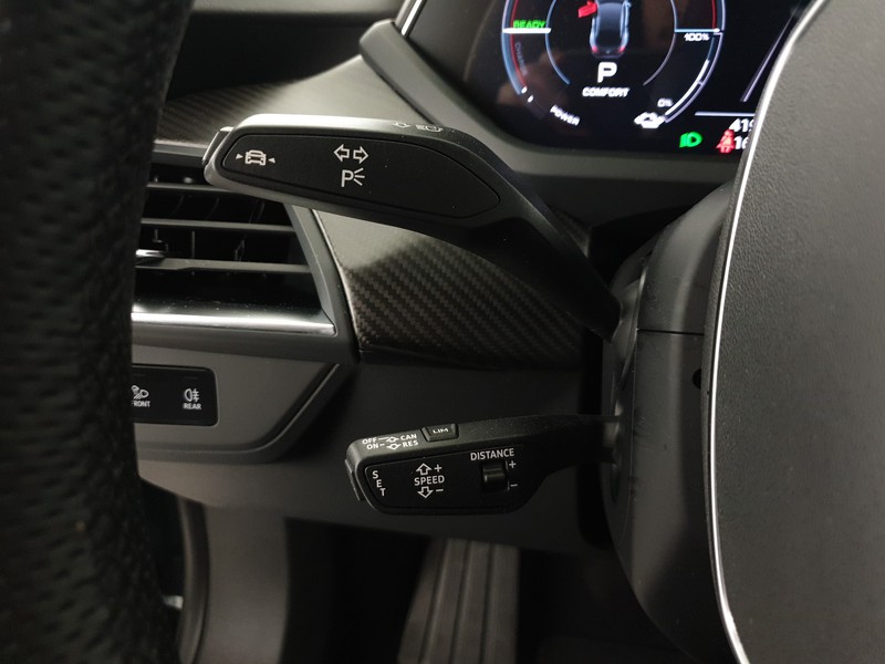 Audi e-tron GT quattro 530CV