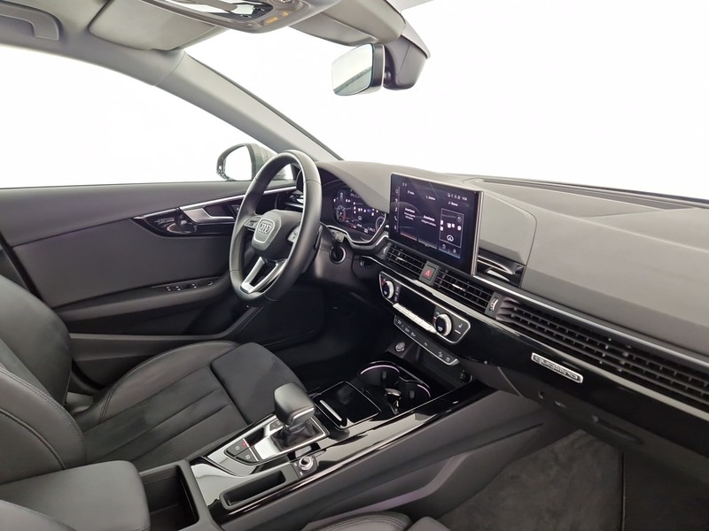 Audi A4 allroad allroad 40 2.0 tdi mhev identity contrast quattro 204cv s-tronic