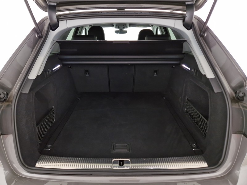 Audi A4 allroad allroad 40 2.0 tdi mhev identity contrast quattro 204cv s-tronic