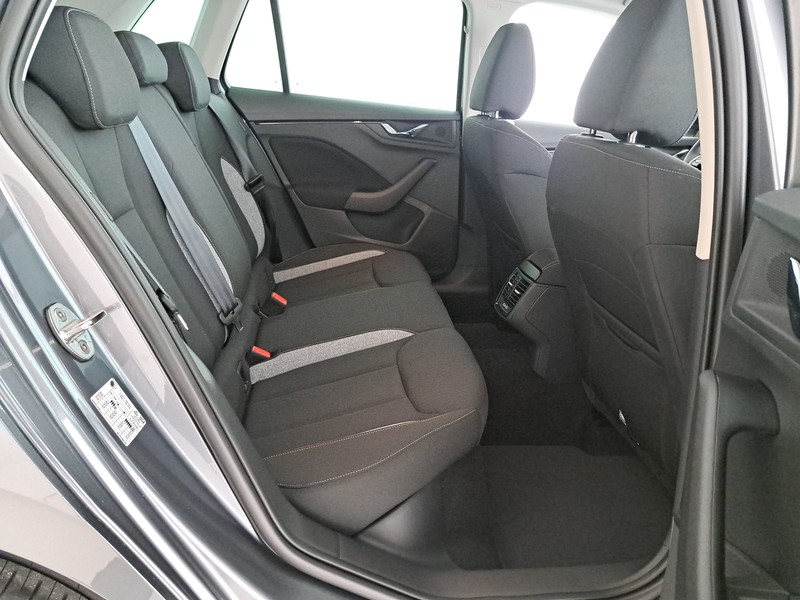 Skoda Kamiq 1.0 tsi selection 115cv dsg