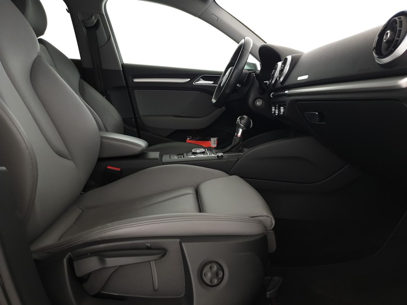 Audi S3 Sportback 2.0TFSI 300CV quattro S tronic