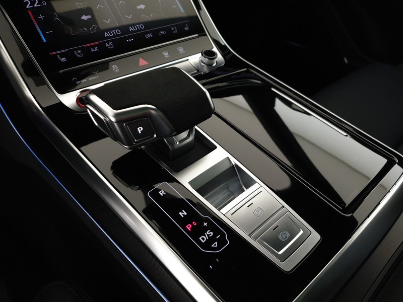 Audi RSQ8 4.0TFSI 640CV quattro tiptronic Performance