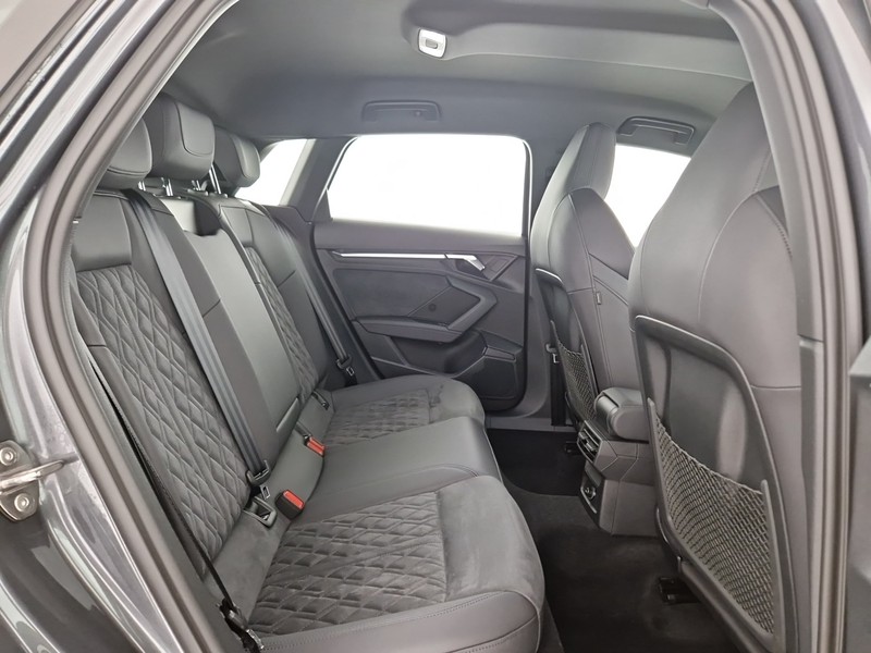 Audi RS3 sportback 2.5 tfsi quattro s-tronic