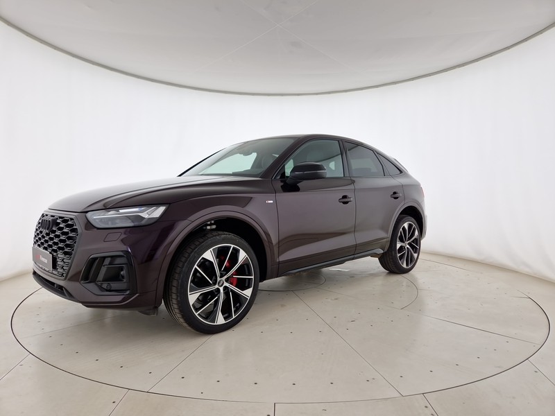 Audi Q5 sportback 40 2.0 tdi mhev 12v identity black quattro s-tronic