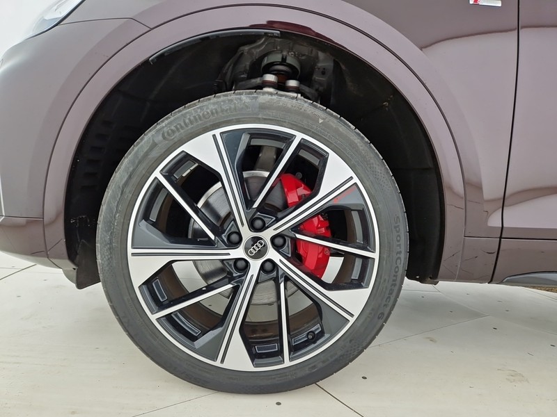 Audi Q5 sportback 40 2.0 tdi mhev 12v identity black quattro s-tronic