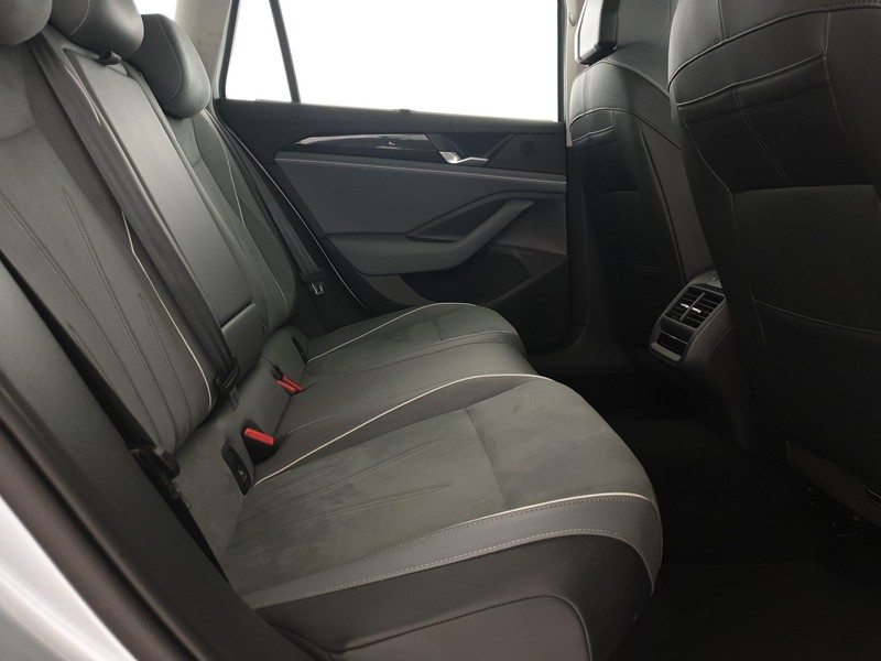 Volkswagen Passat 2.0 tdi scr business 150cv dsg