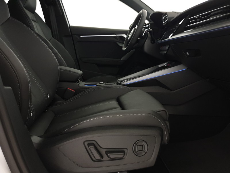 Audi S3 Sportback 2.0TFSI 333CV quattro Str Sport Attitude