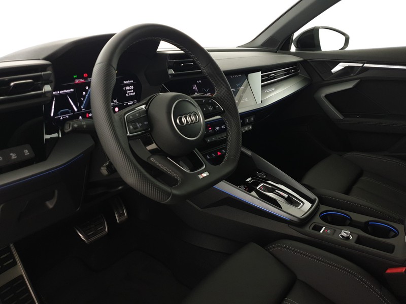 Audi S3 Sportback 2.0TFSI 333CV quattro Str Sport Attitude