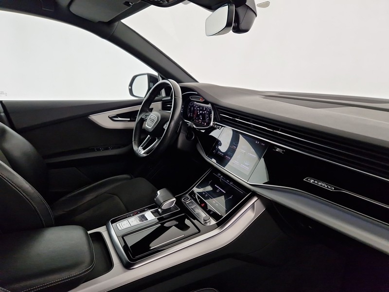 Audi Q8 55 3.0 tfsi e sport quattro tiptronic