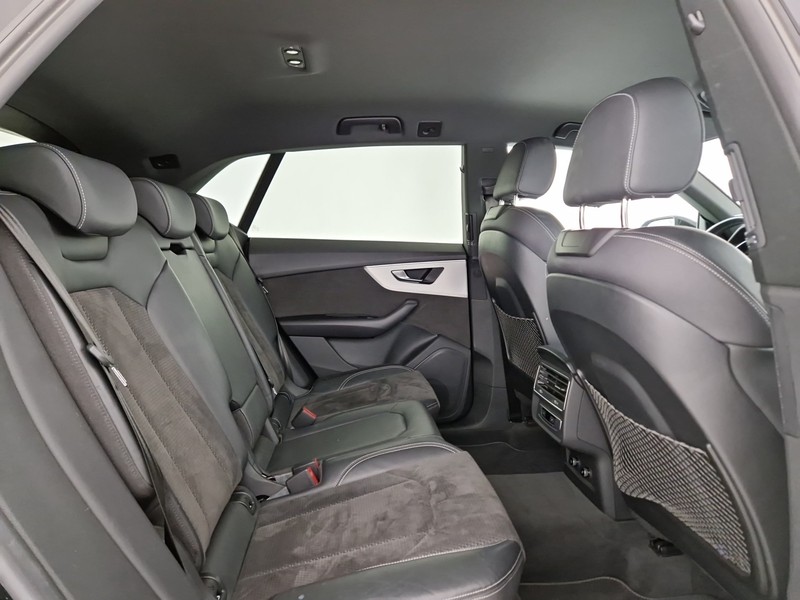 Audi Q8 55 3.0 tfsi e sport quattro tiptronic