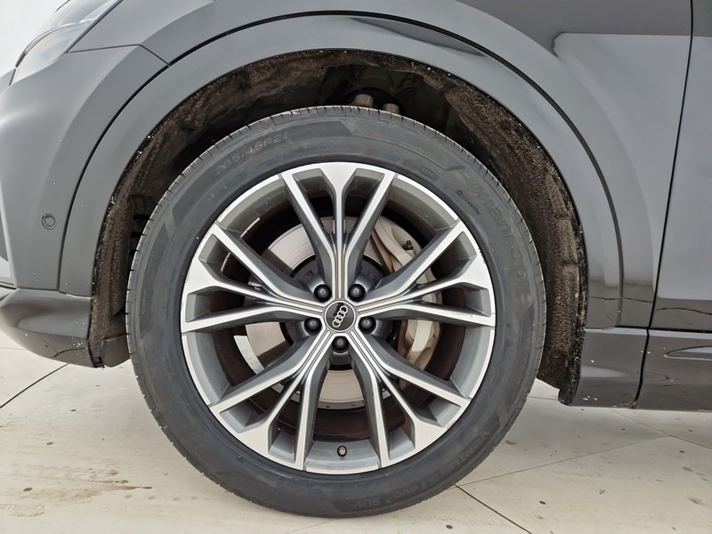 Audi Q8 55 3.0 tfsi e sport quattro tiptronic