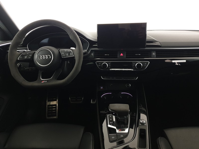 Audi RS4 Avant 2.9TFSI 450CV quattro tiptronic