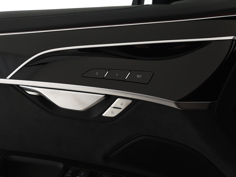 Audi S8 4.0TFSI 571CV quattro tiptronic Sport Attitude