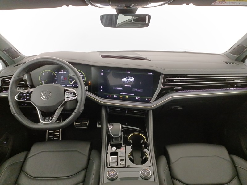 Volkswagen Touareg 3.0 v6 tdi scr r-line 231cv auto