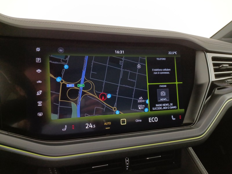 Volkswagen Touareg 3.0 v6 tdi scr r-line 231cv auto