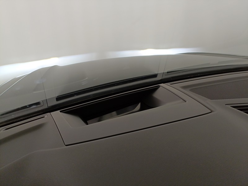 Volkswagen Touareg 3.0 v6 tdi scr r-line 231cv auto