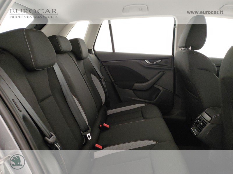 Skoda Kamiq 1.0 tsi selection 95cv