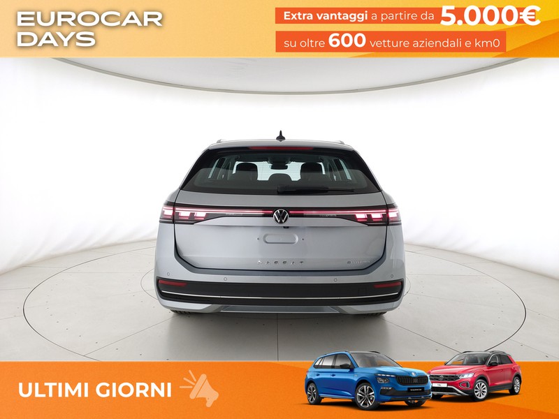 Volkswagen Passat 1.5 tsi ehybrid business 204cv dsg