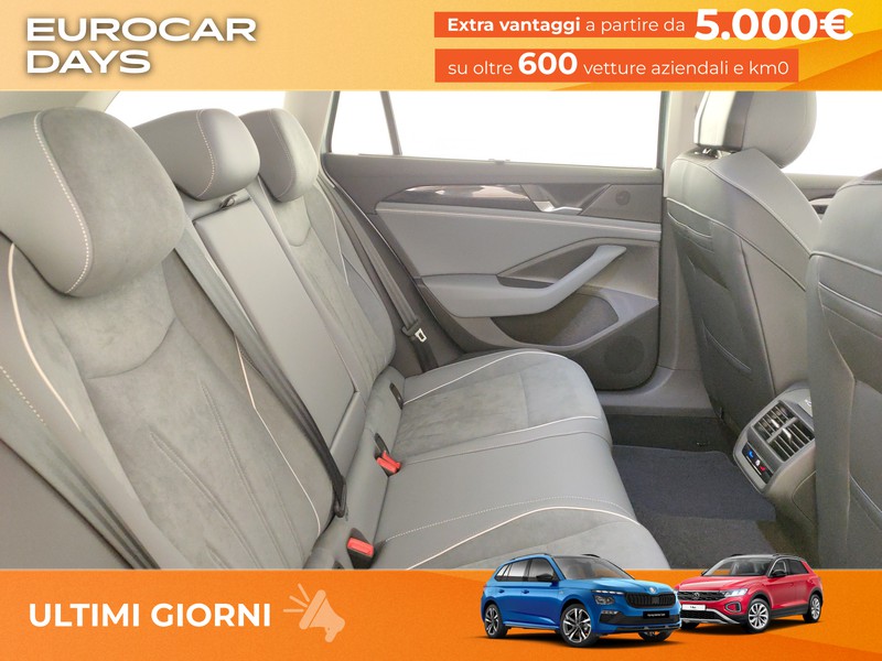 Volkswagen Passat 1.5 tsi ehybrid business 204cv dsg
